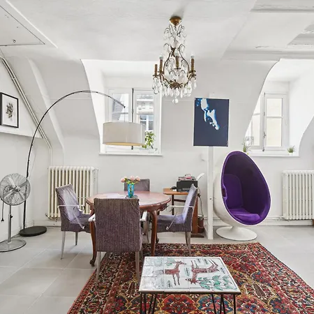 Pour 4 Personnes Dans Le Marais By Weekome Parigi